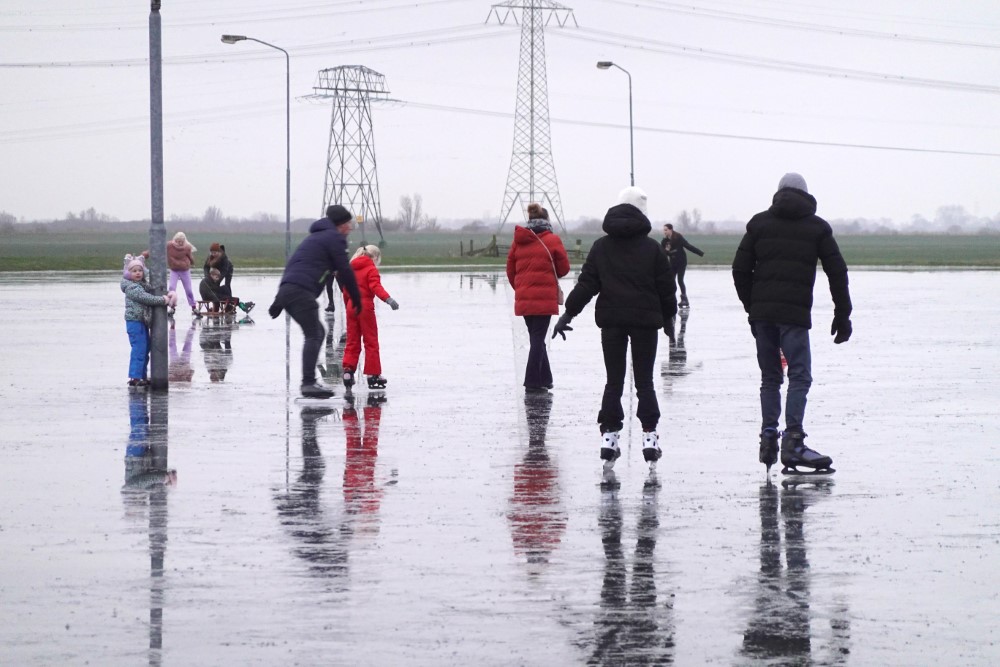 240111 Akkrum ijsbaan schaatsplezier 14  1000